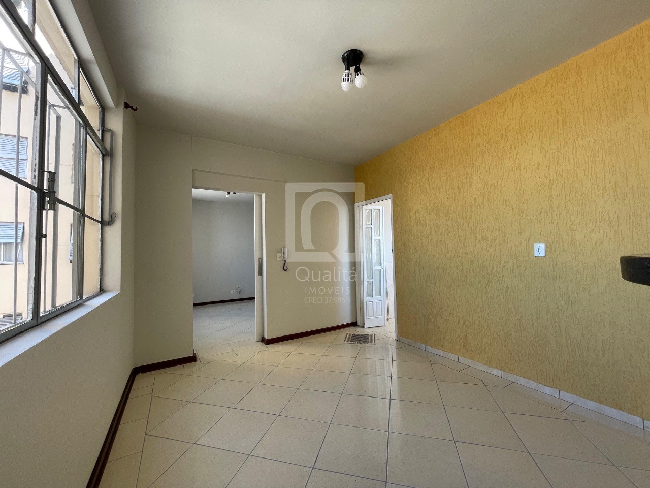 Apartamento à venda com 3 quartos, 116m² - Foto 11