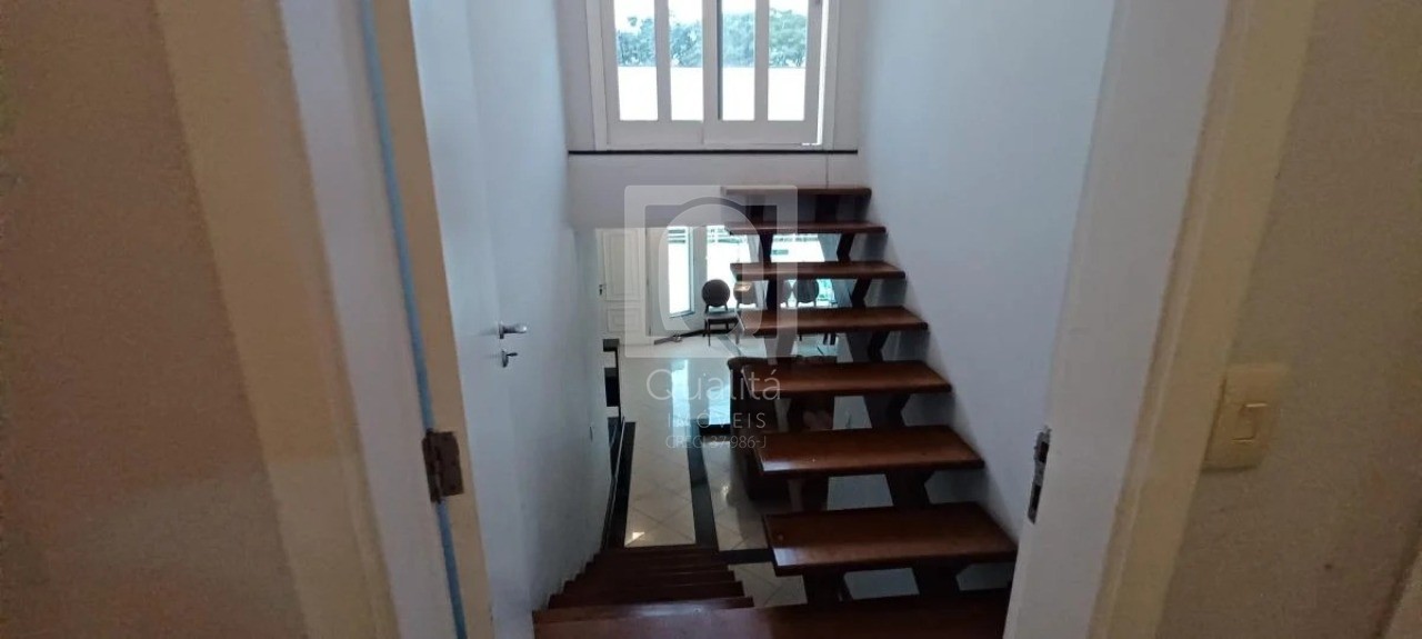 Casa de Condomínio à venda com 4 quartos, 330m² - Foto 7