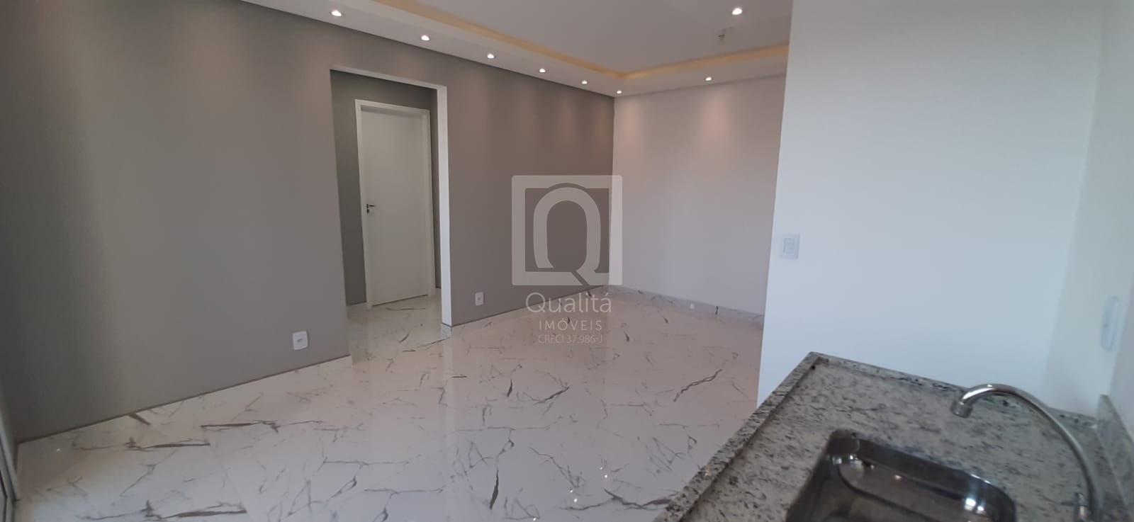 Apartamento à venda com 2 quartos, 52m² - Foto 14