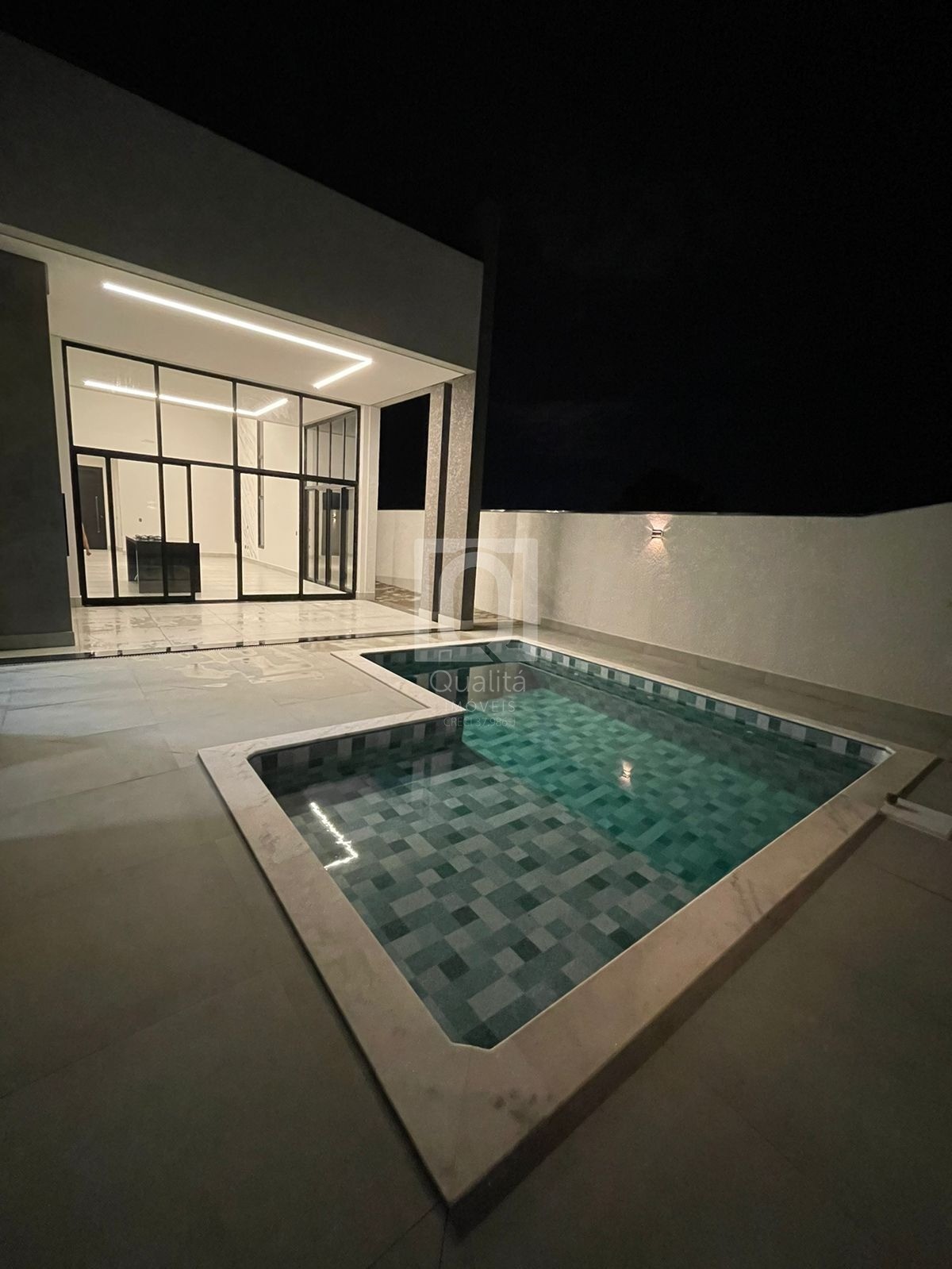 Casa de Condomínio à venda com 3 quartos, 450m² - Foto 23
