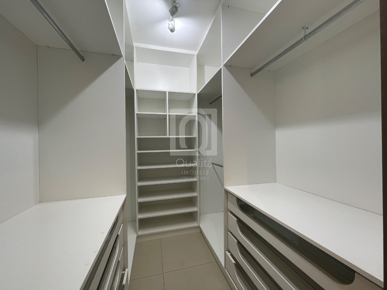 Cobertura à venda com 4 quartos, 220m² - Foto 22