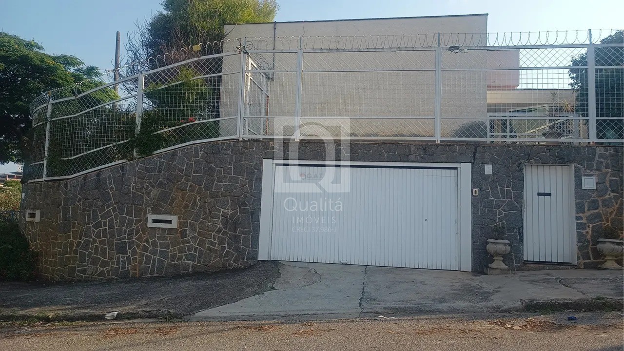 Prédio Inteiro à venda com 4 quartos, 750m² - Foto 2