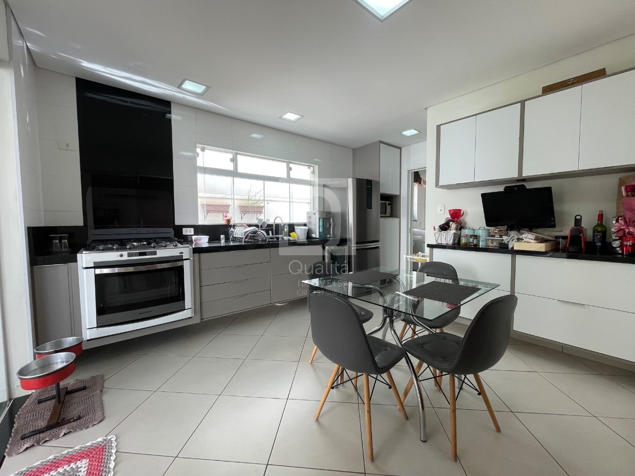 Casa de Condomínio à venda com 3 quartos, 248m² - Foto 10