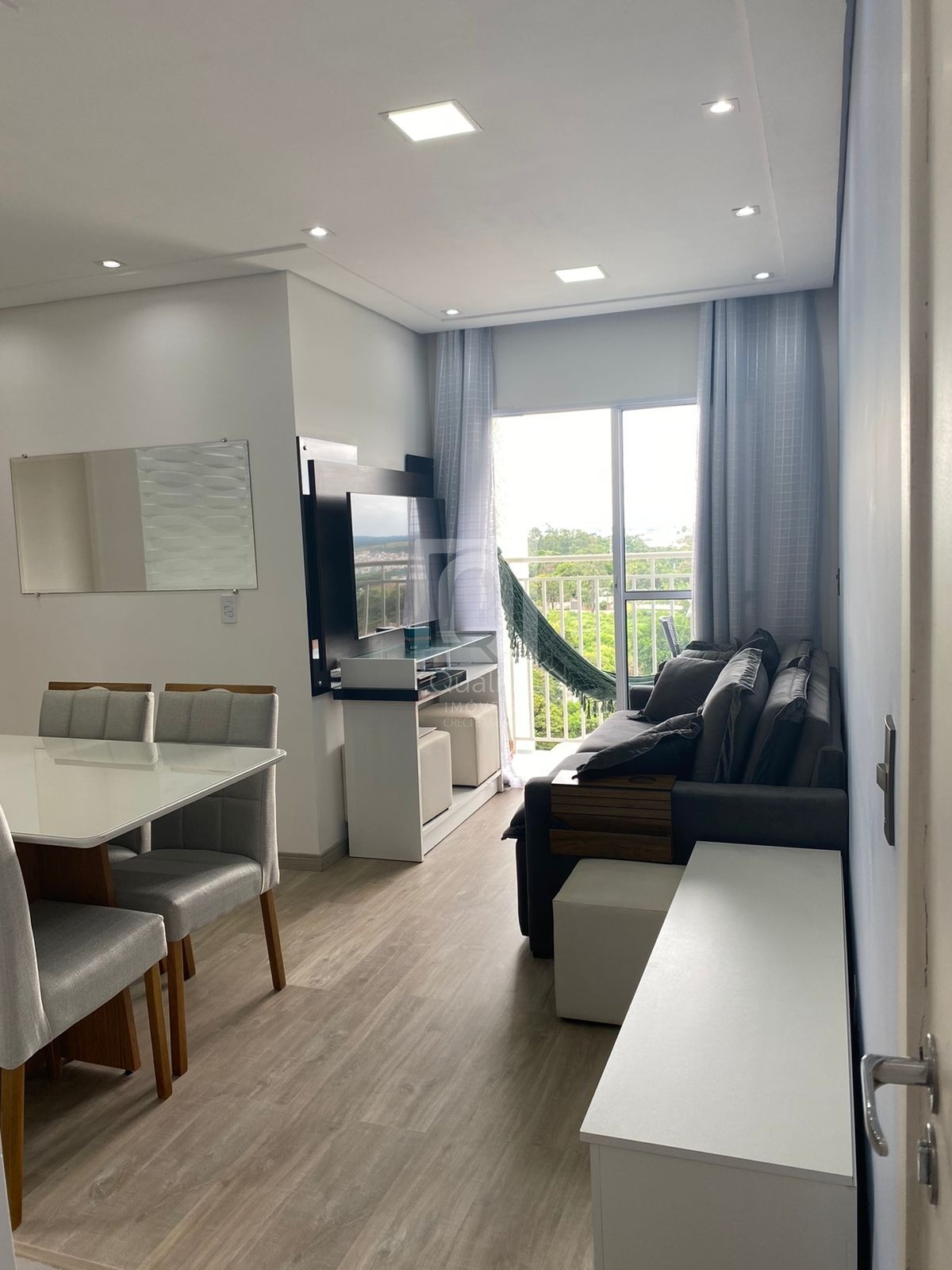 Apartamento à venda com 2 quartos, 47m² - Foto 1