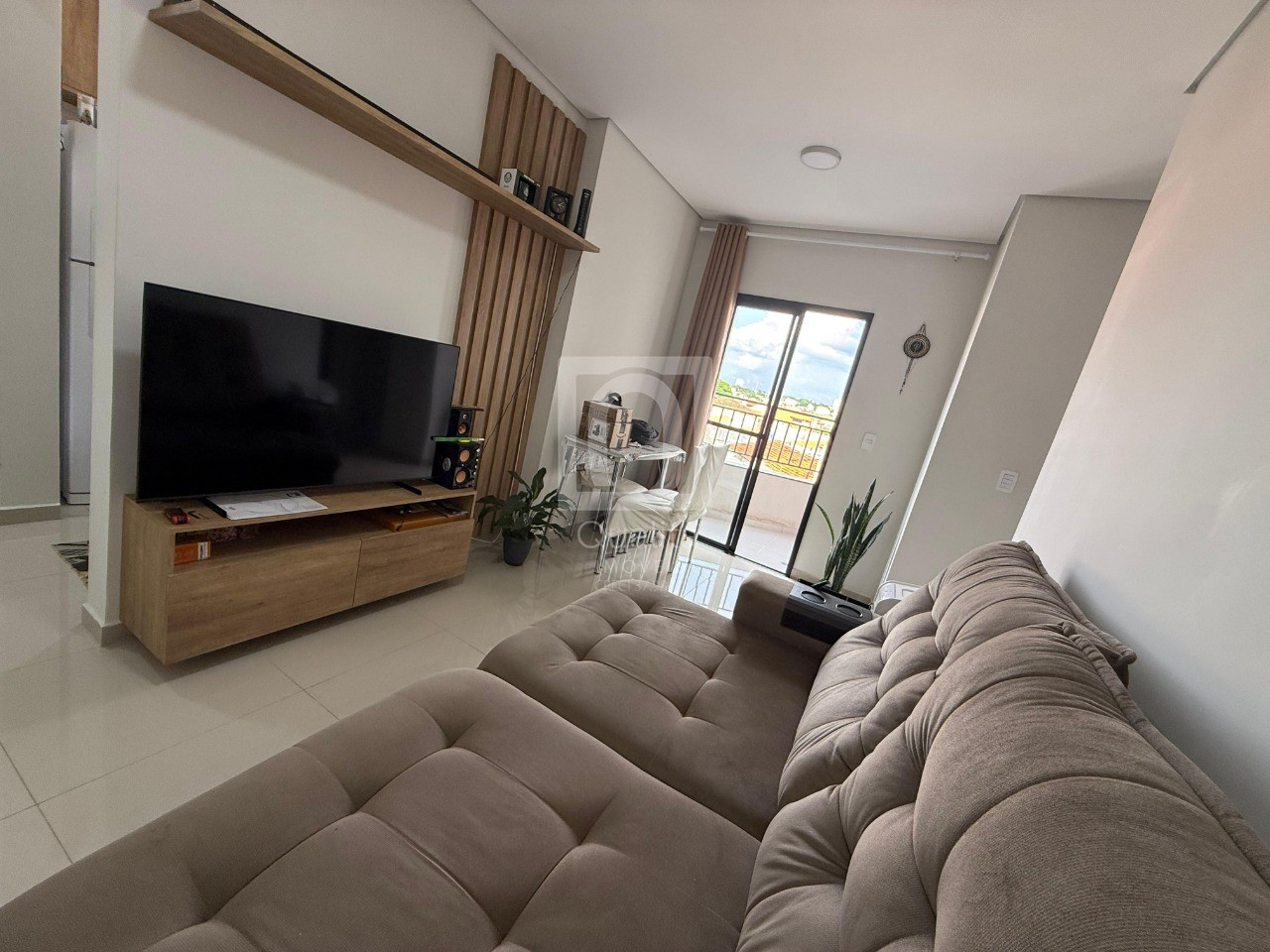 Apartamento à venda com 2 quartos, 51m² - Foto 2