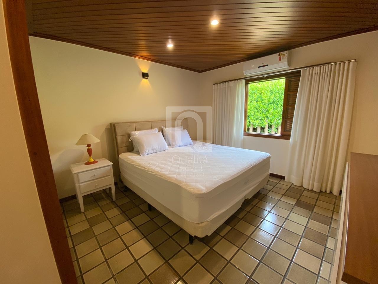 Casa de Condomínio à venda e aluguel com 4 quartos, 500m² - Foto 11
