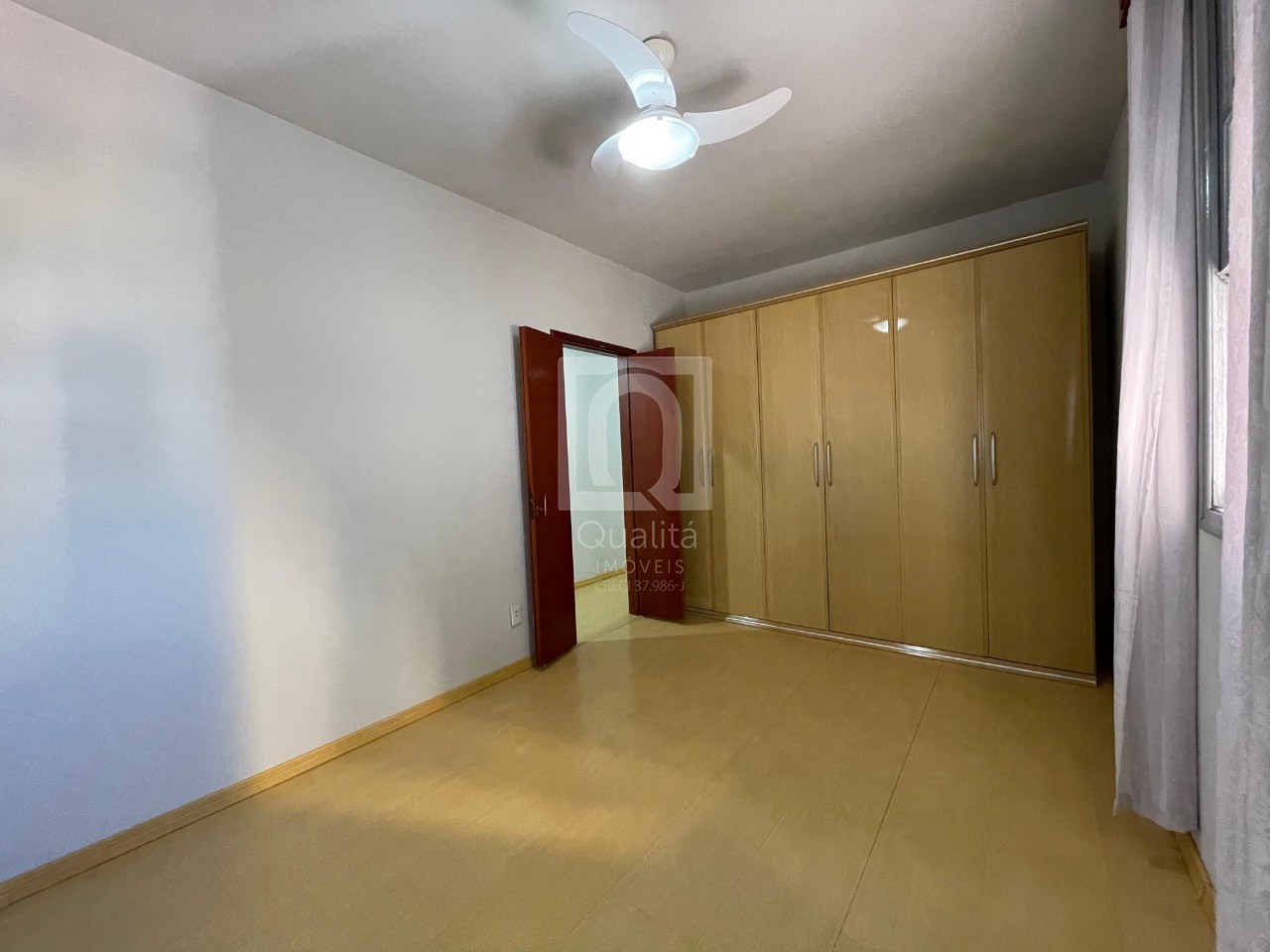 Apartamento à venda com 3 quartos, 116m² - Foto 13