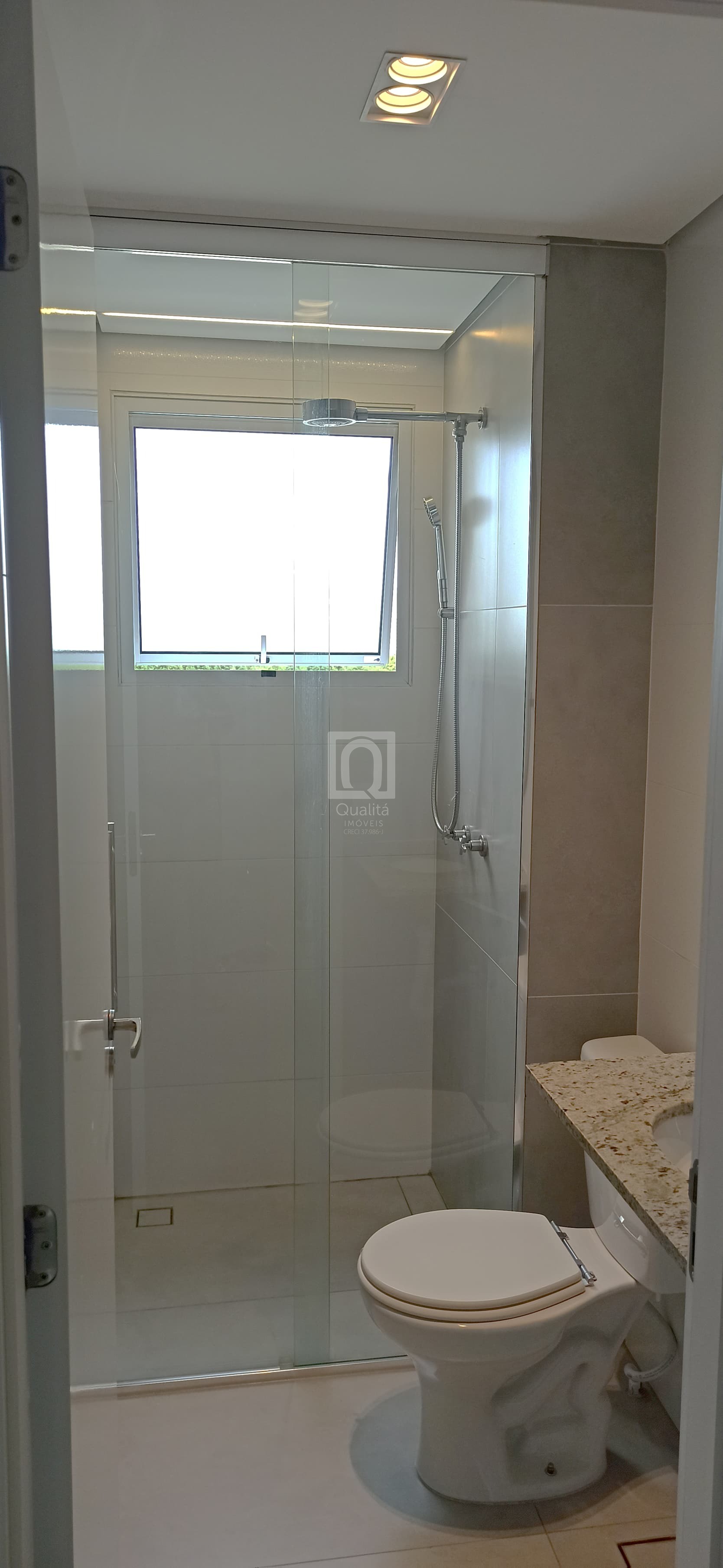 Apartamento à venda com 2 quartos, 61m² - Foto 9
