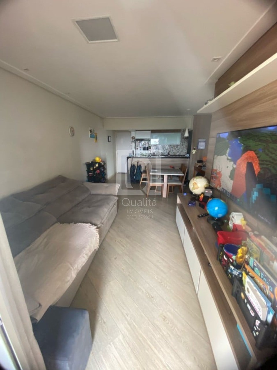 Apartamento à venda com 3 quartos, 87m² - Foto 1