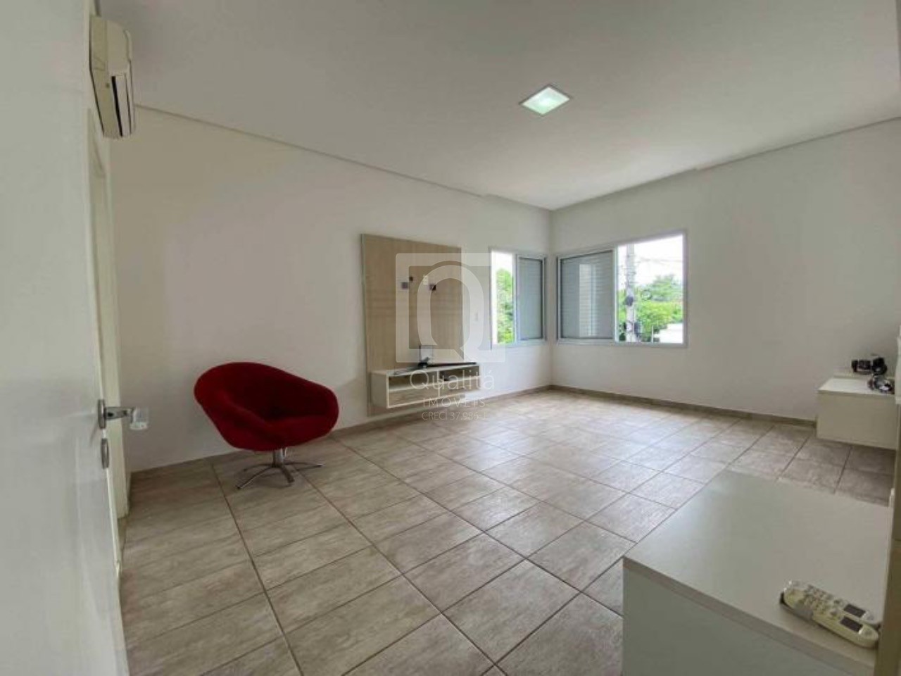 Casa de Condomínio à venda com 3 quartos, 260m² - Foto 5