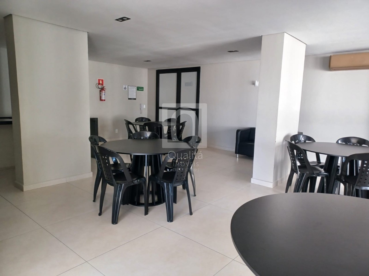 Apartamento à venda com 2 quartos, 71m² - Foto 20