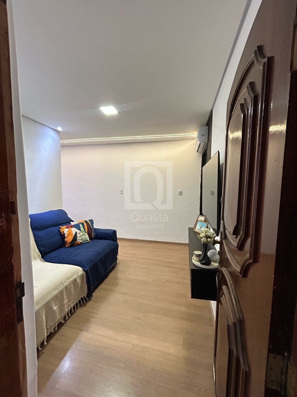 Casa à venda com 2 quartos, 125m² - Foto 5