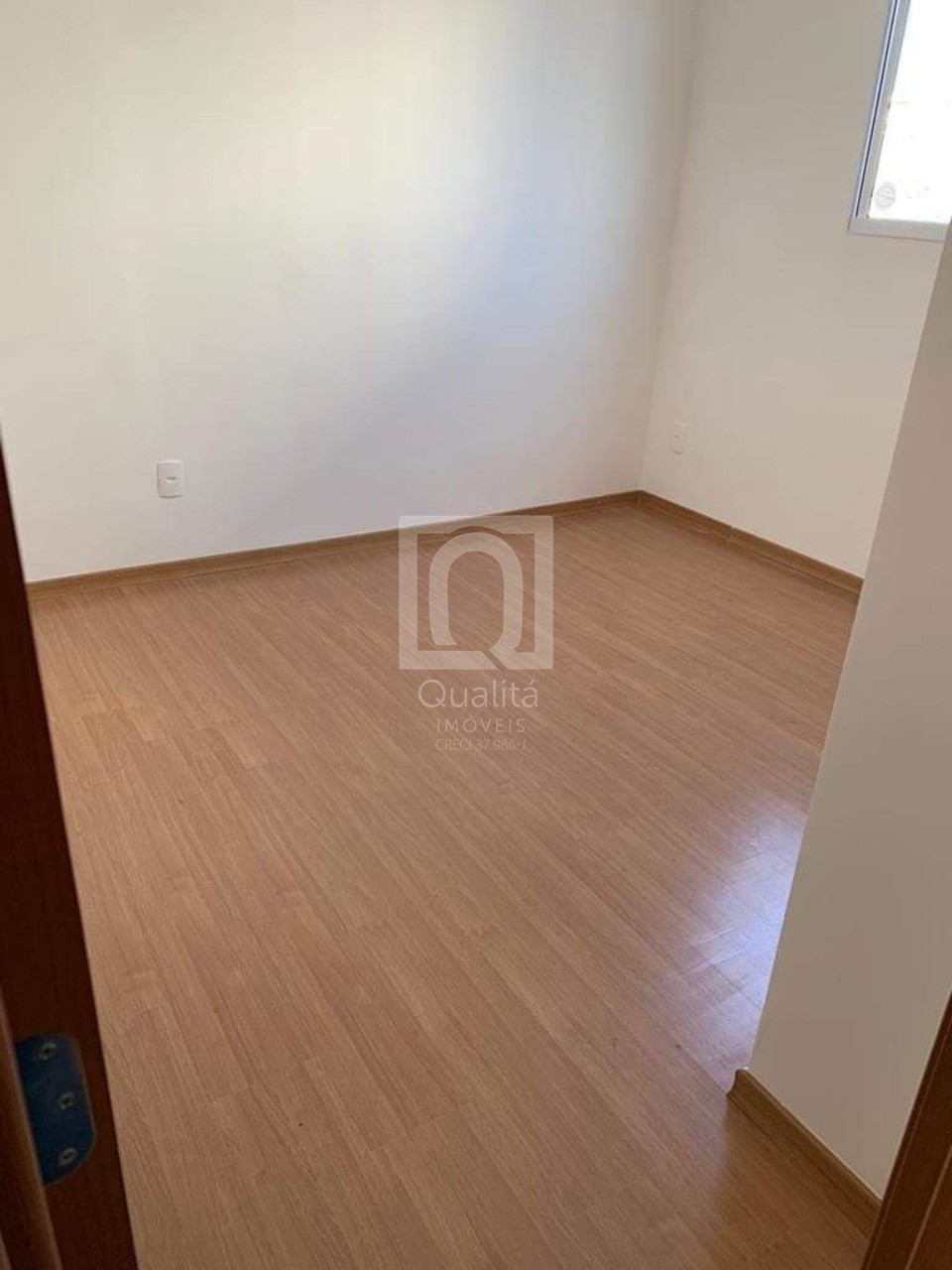 Apartamento à venda com 2 quartos, 43m² - Foto 3