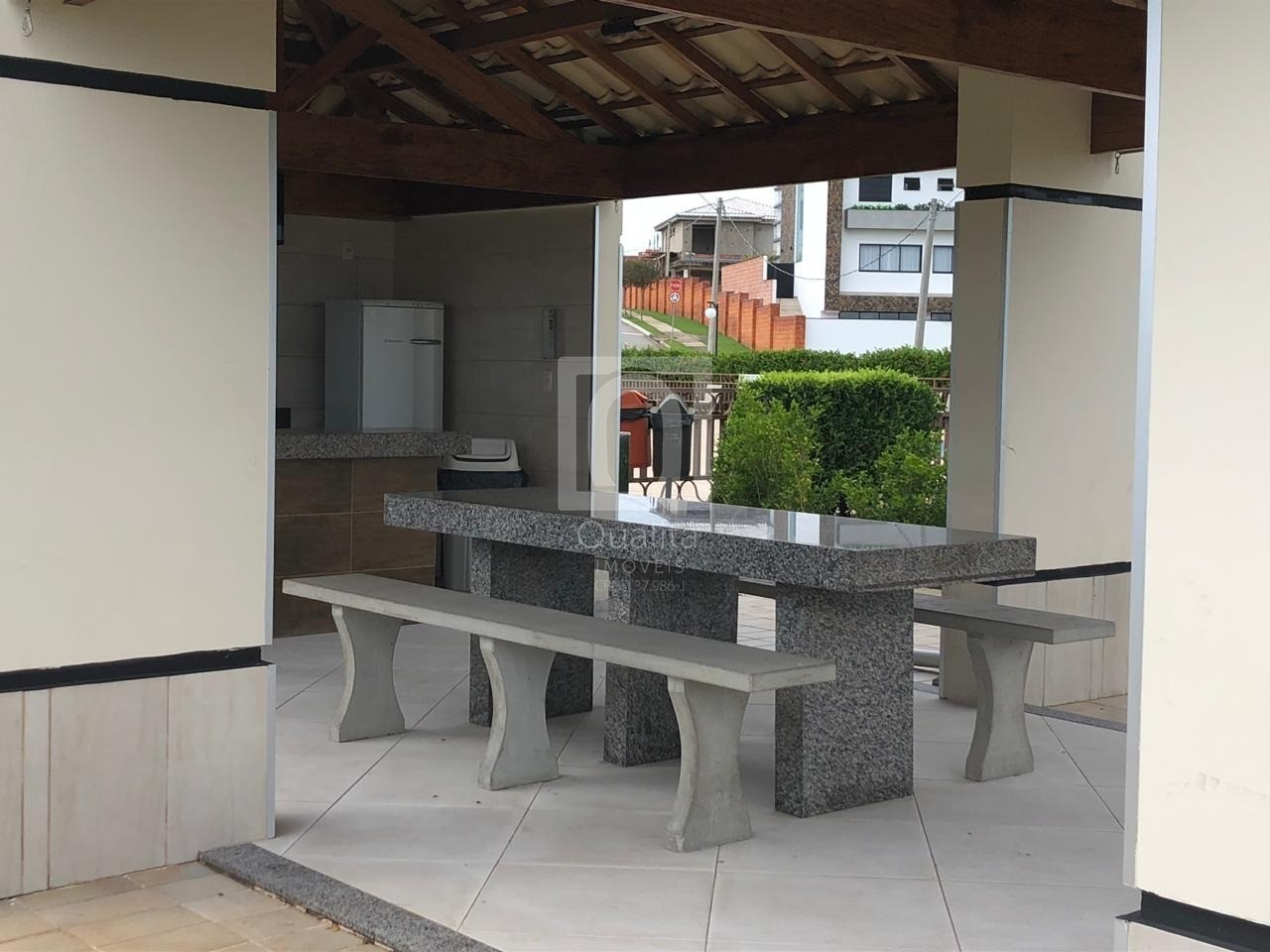 Casa de Condomínio para alugar com 3 quartos, 250m² - Foto 26