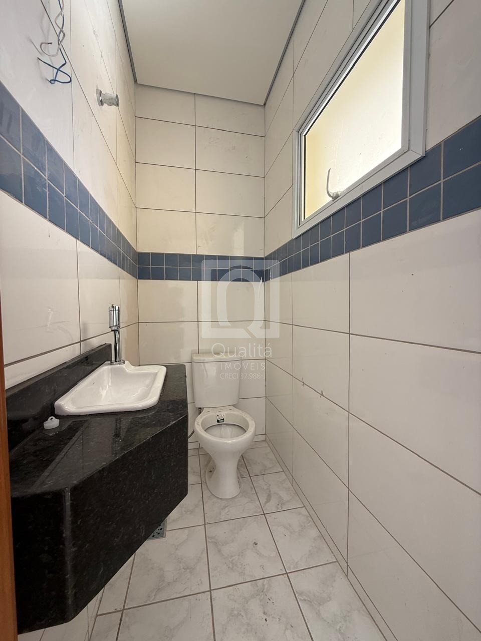Casa de Condomínio para alugar com 3 quartos, 300m² - Foto 9