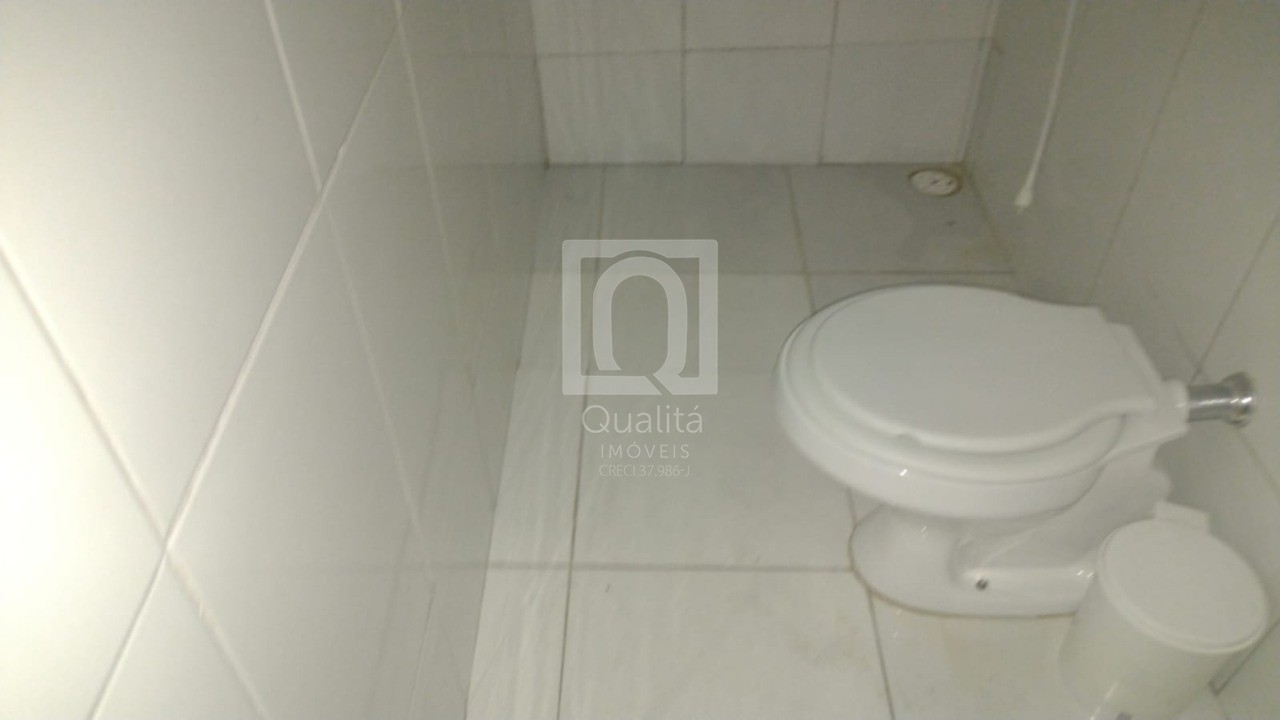 Casa à venda com 2 quartos, 202m² - Foto 6