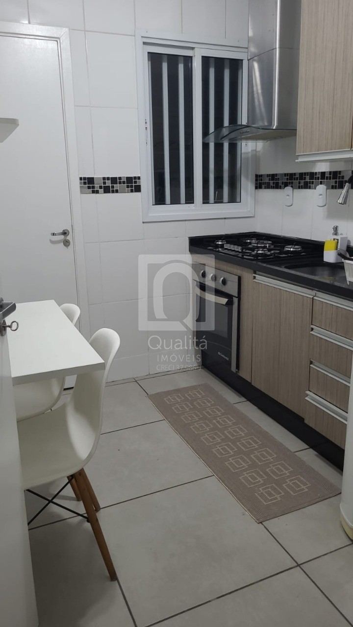 Casa de Condomínio à venda com 3 quartos, 140m² - Foto 2