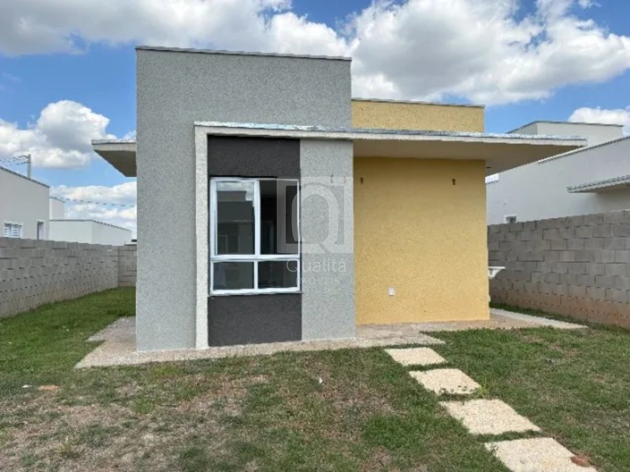 Casa de Condomínio à venda com 3 quartos, 173m² - Foto 2