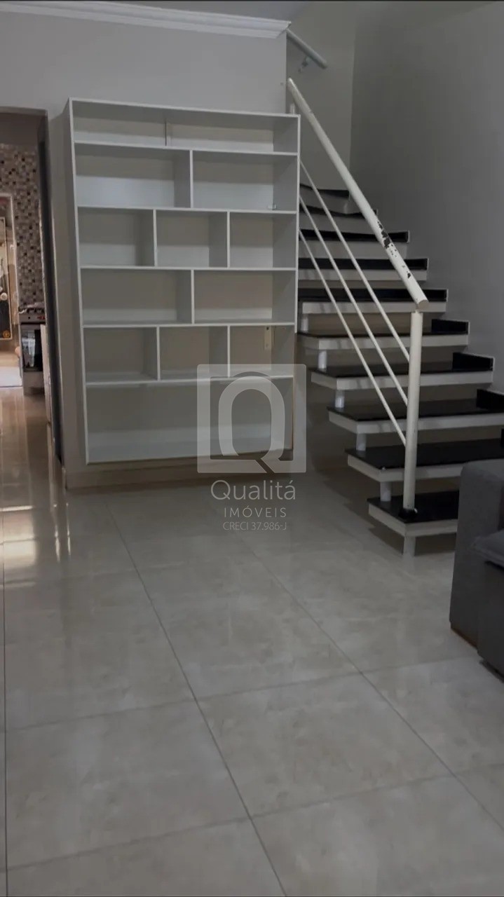 Sobrado à venda com 2 quartos, 140m² - Foto 4