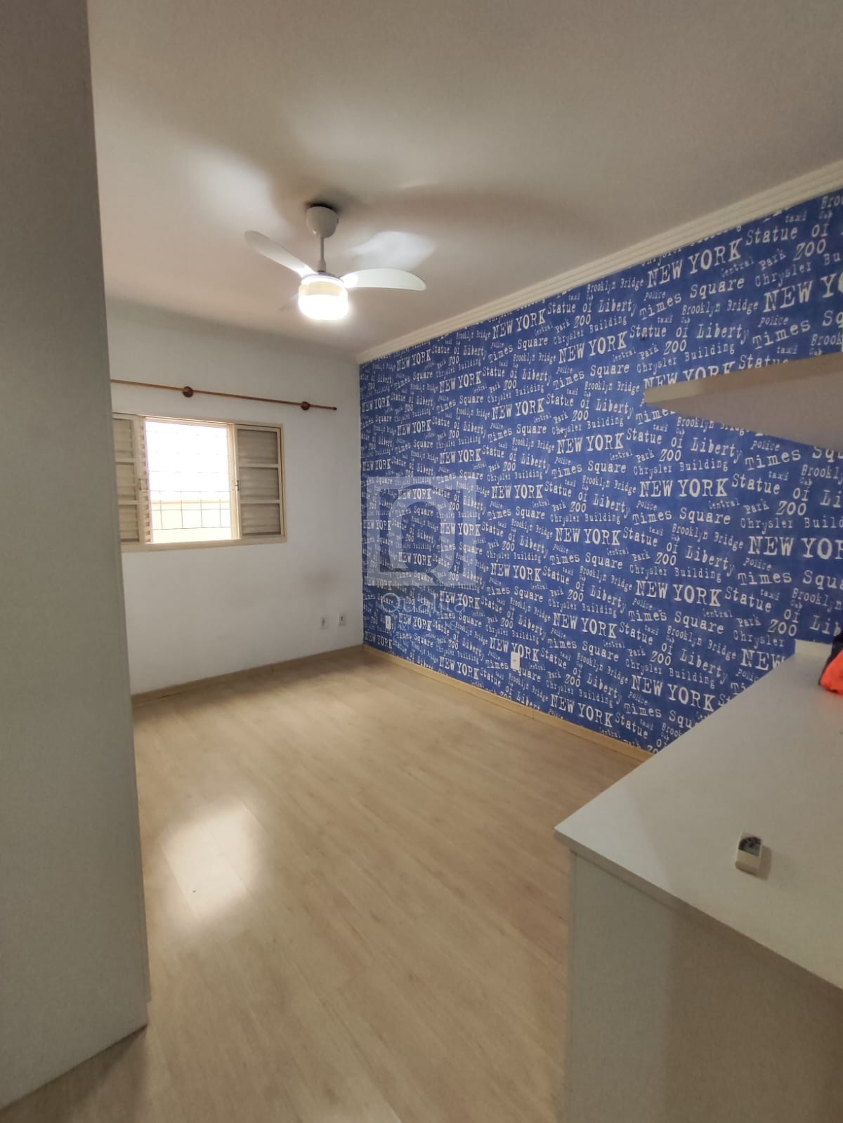 Casa à venda com 3 quartos, 219m² - Foto 12