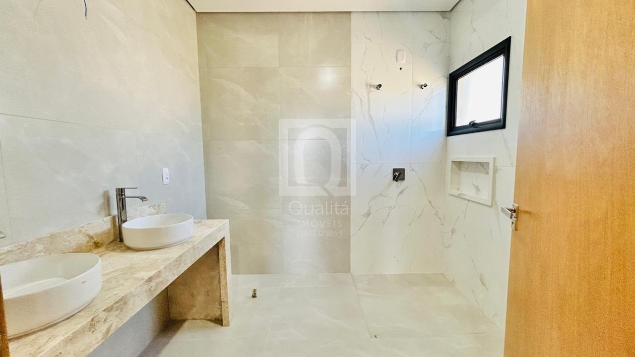 Casa de Condomínio à venda com 4 quartos, 225m² - Foto 26