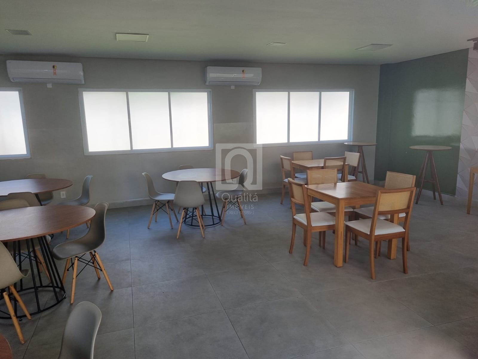 Apartamento à venda com 2 quartos, 43m² - Foto 8
