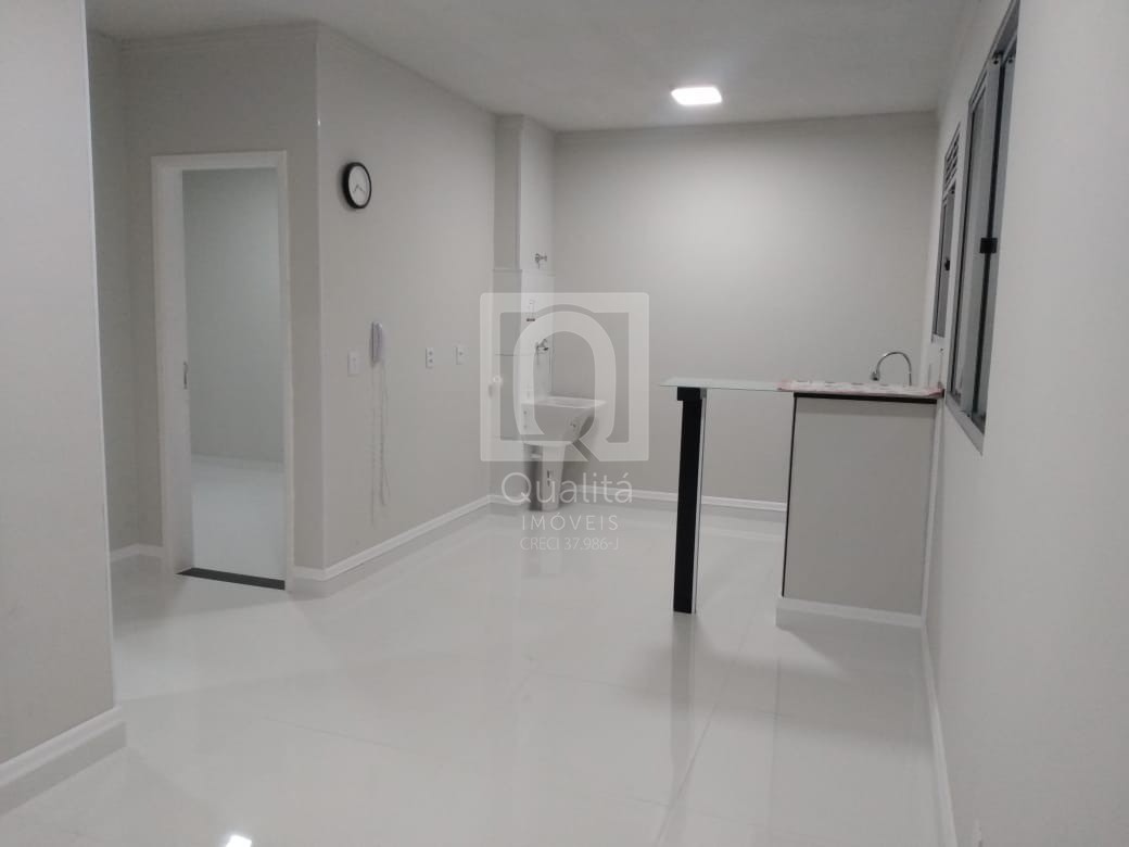 Apartamento à venda com 2 quartos, 44m² - Foto 4