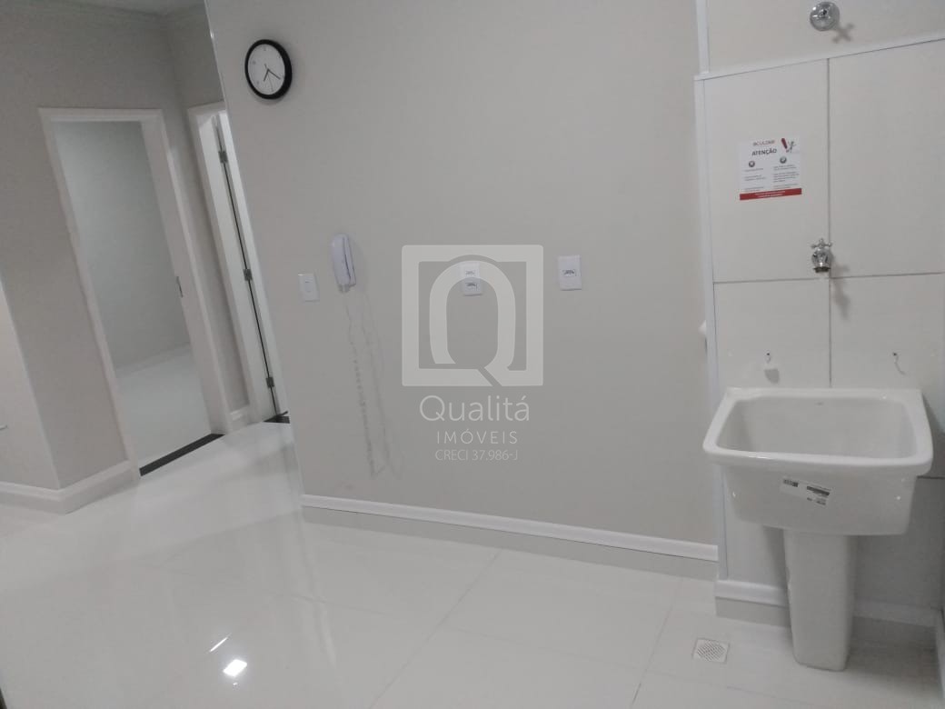 Apartamento à venda com 2 quartos, 44m² - Foto 9