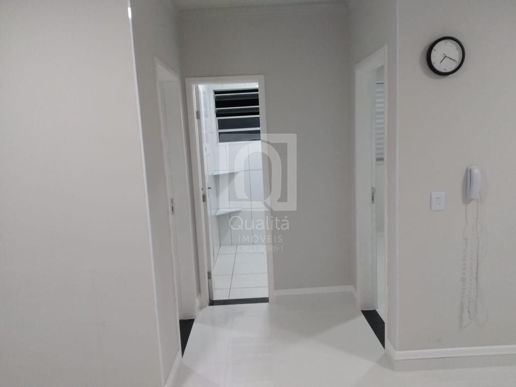 Apartamento à venda com 2 quartos, 44m² - Foto 11