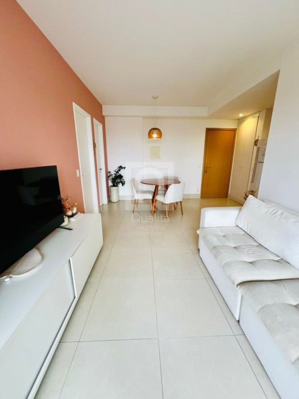 Apartamento à venda com 1 quarto, 50m² - Foto 1