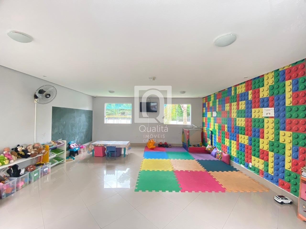 Apartamento à venda com 2 quartos, 45m² - Foto 15