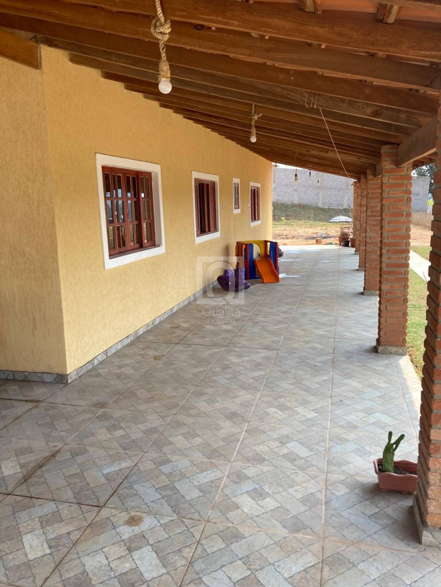 Chácara à venda com 2 quartos, 1000m² - Foto 6