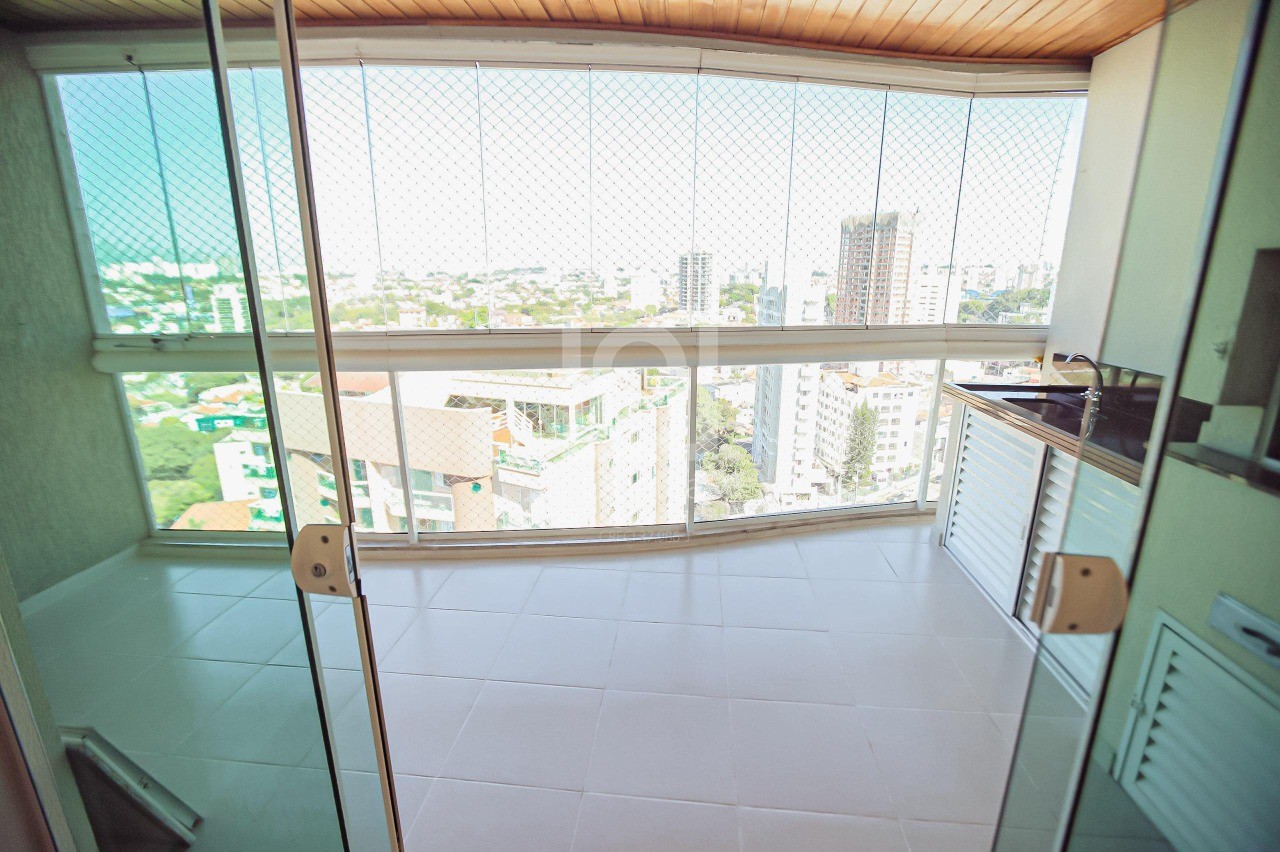 Apartamento à venda com 3 quartos, 101m² - Foto 3