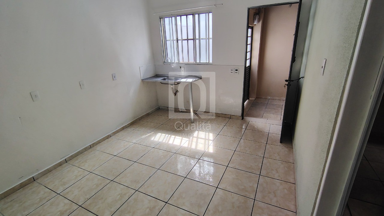 Casa à venda com 2 quartos, 86m² - Foto 3
