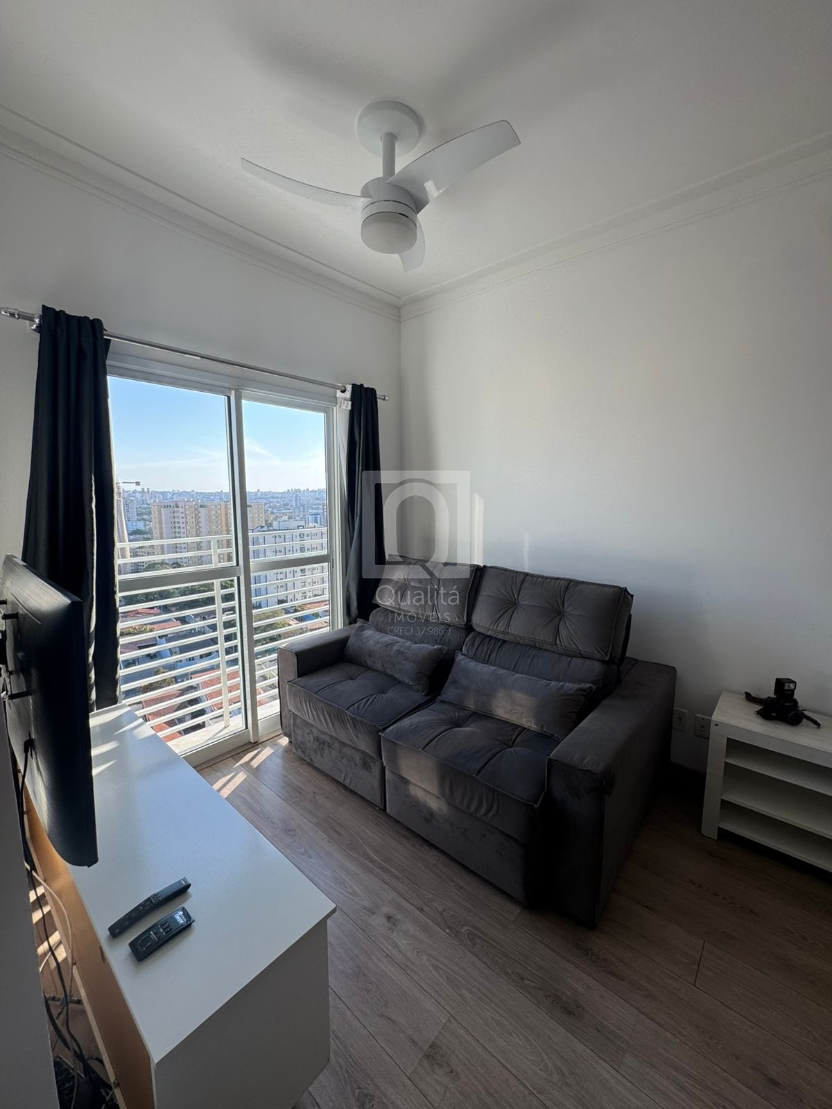 Apartamento à venda com 2 quartos, 48m² - Foto 2