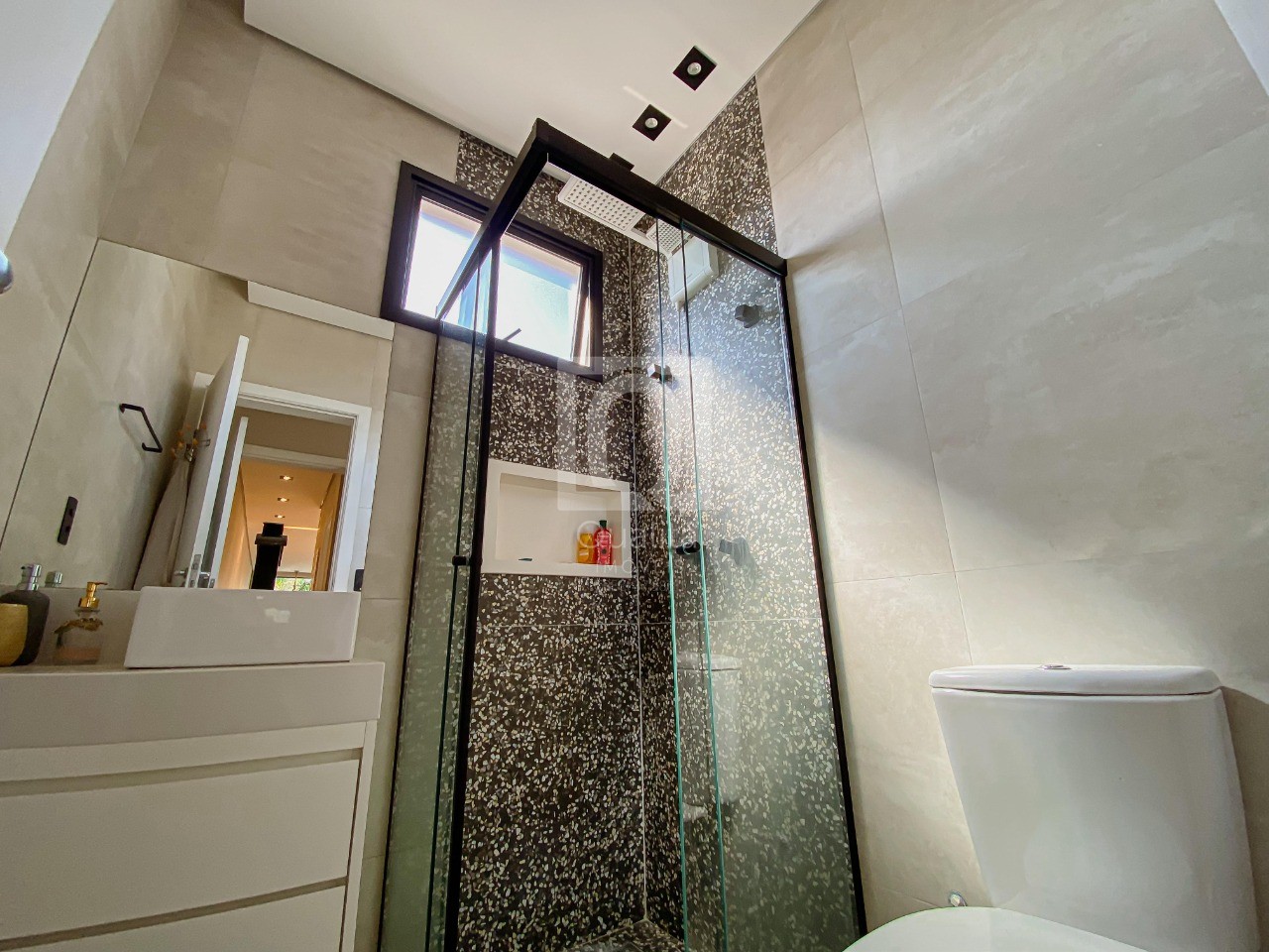Casa de Condomínio à venda com 3 quartos, 226m² - Foto 36