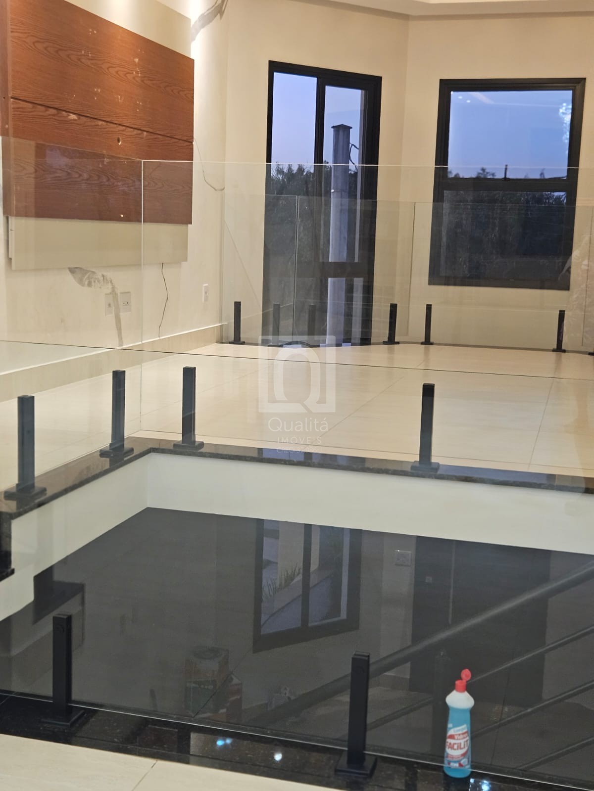 Casa de Condomínio para alugar com 3 quartos, 250m² - Foto 5