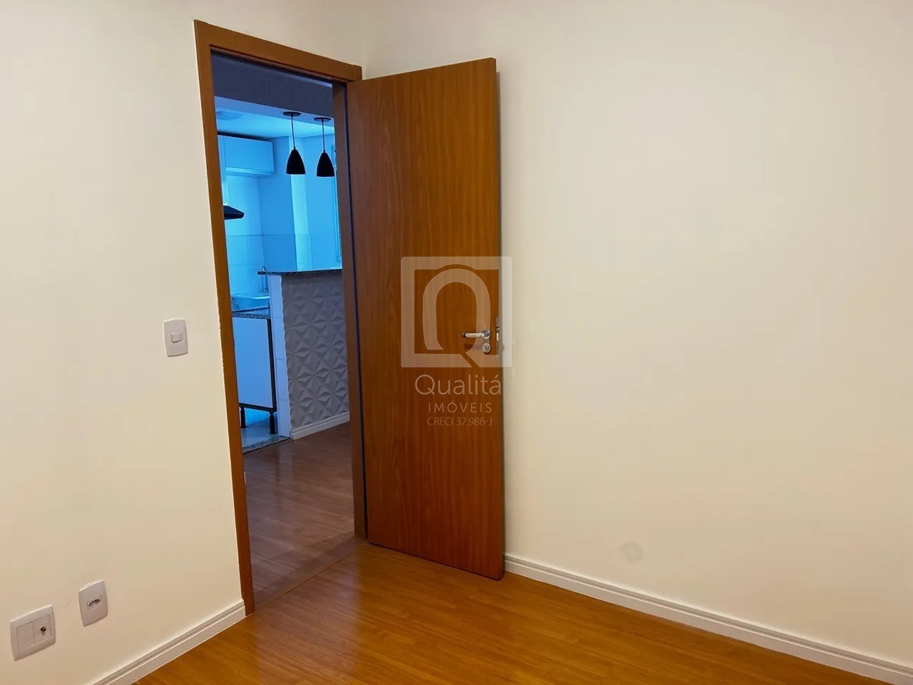 Apartamento à venda com 2 quartos, 40m² - Foto 10
