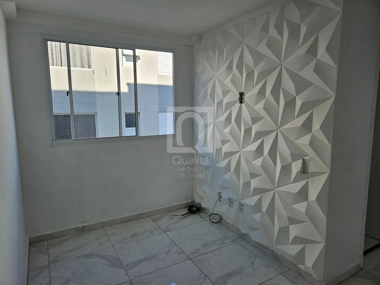 Apartamento à venda com 2 quartos, 49m² - Foto 2