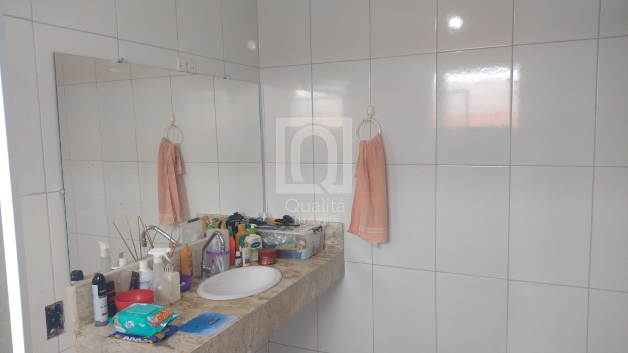 Casa à venda com 2 quartos, 202m² - Foto 5