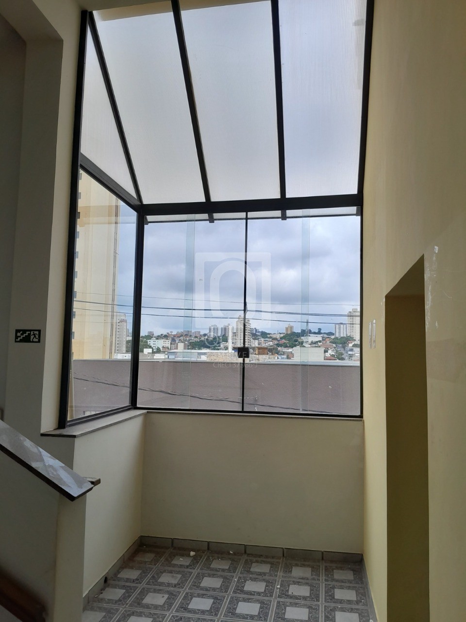 Prédio Inteiro para alugar, 300m² - Foto 13