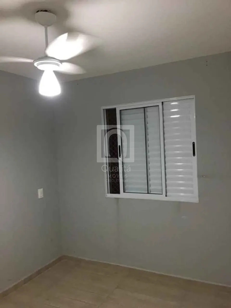 Apartamento à venda com 2 quartos, 47m² - Foto 4