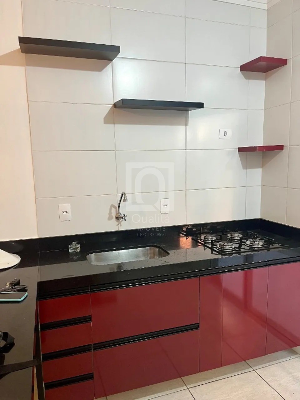 Apartamento à venda com 1 quarto, 42m² - Foto 2