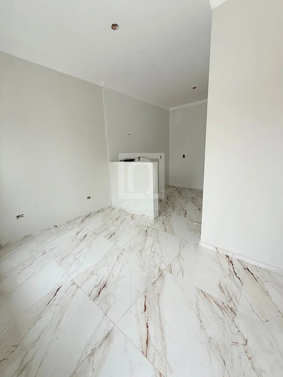 Casa à venda com 1 quarto, 60m² - Foto 1