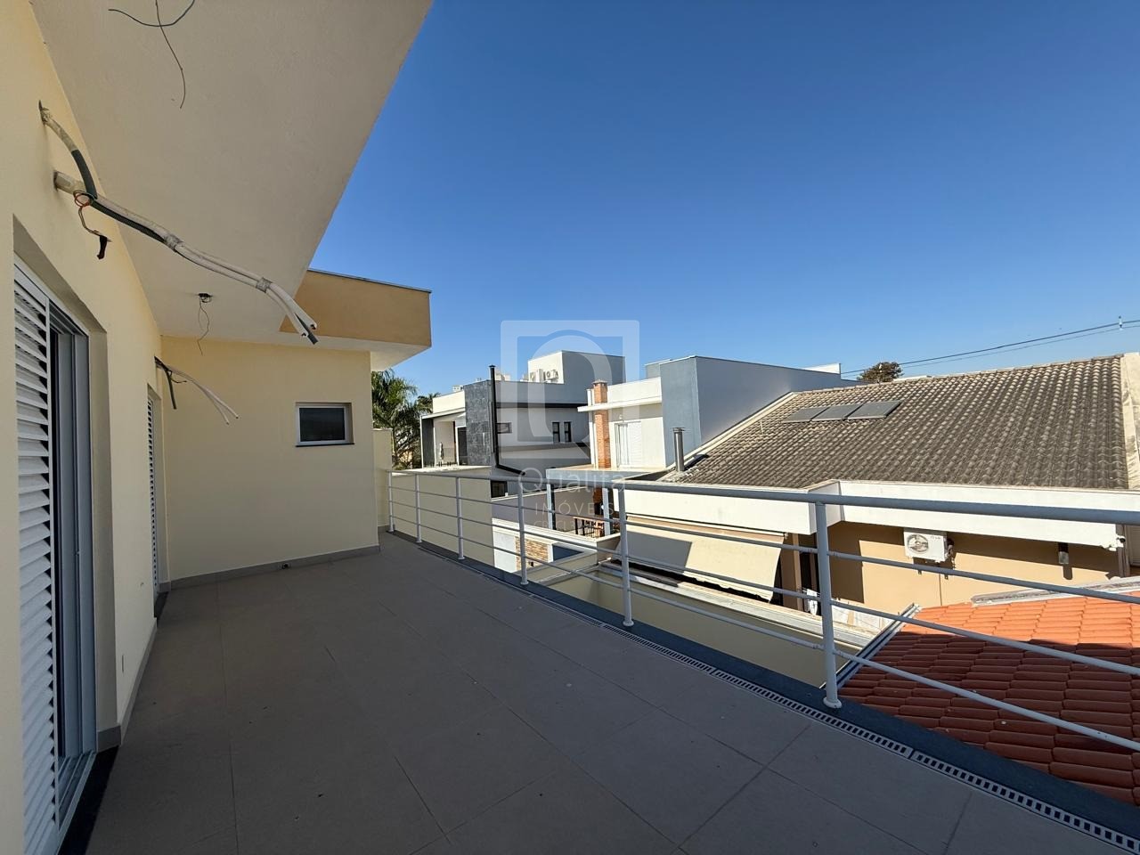 Casa de Condomínio para alugar com 3 quartos, 300m² - Foto 14