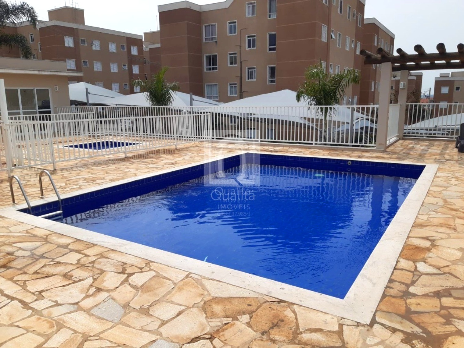 Apartamento à venda com 2 quartos, 52m² - Foto 1