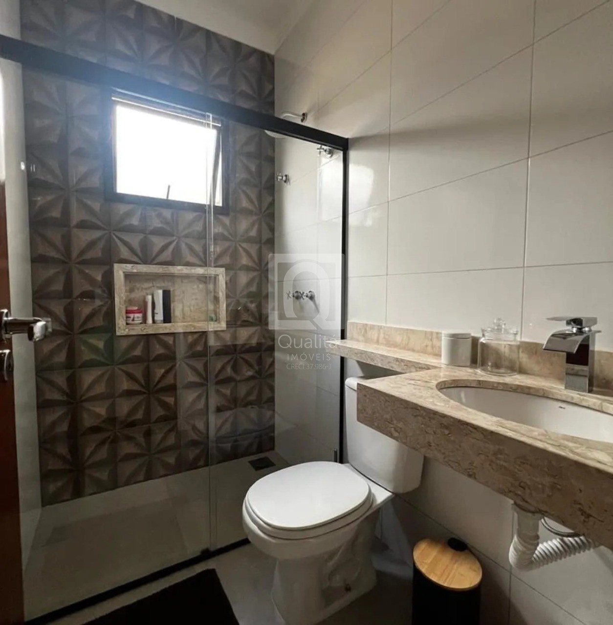 Casa de Condomínio à venda com 3 quartos, 250m² - Foto 15