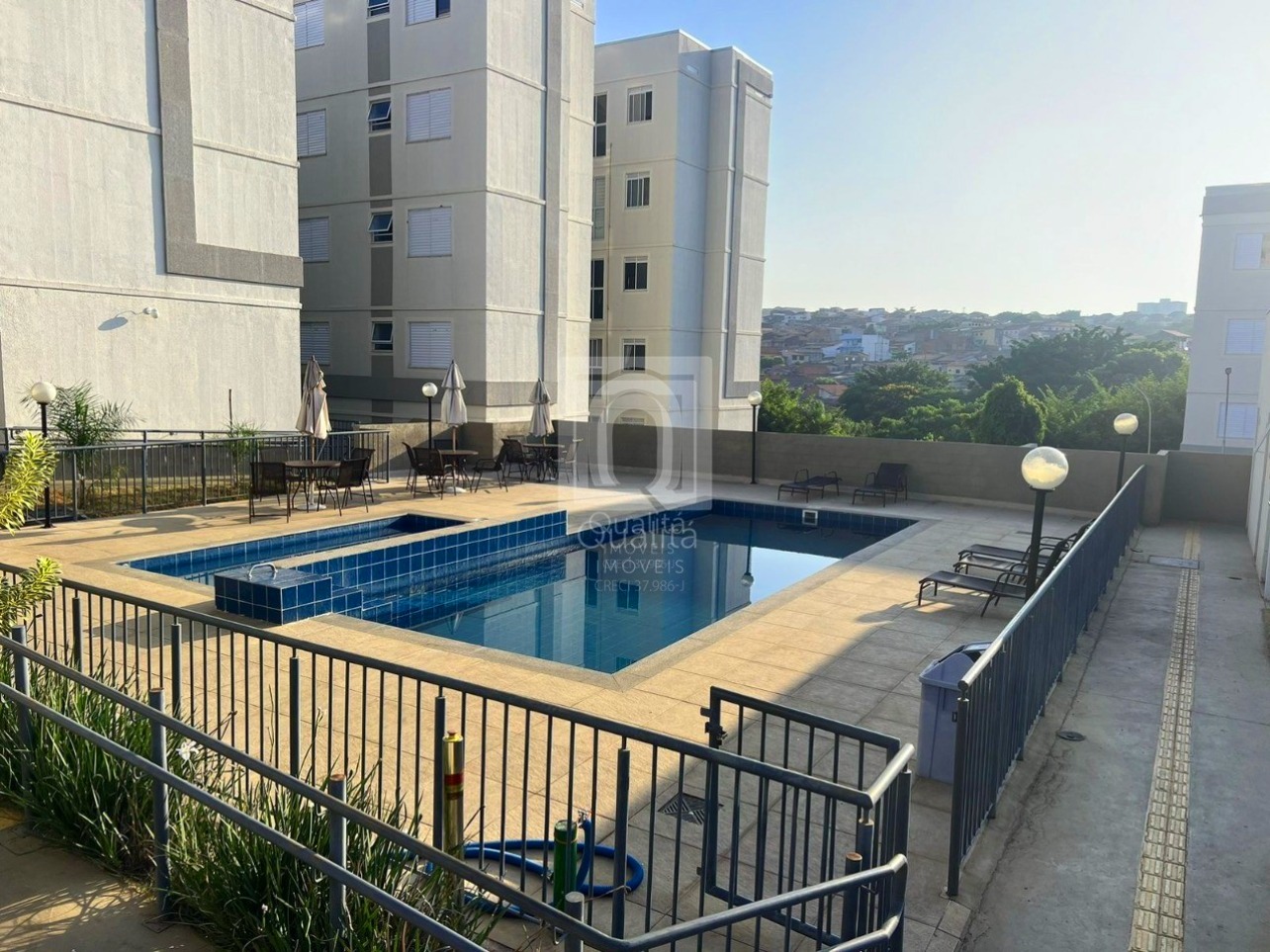 Apartamento à venda com 2 quartos, 43m² - Foto 1