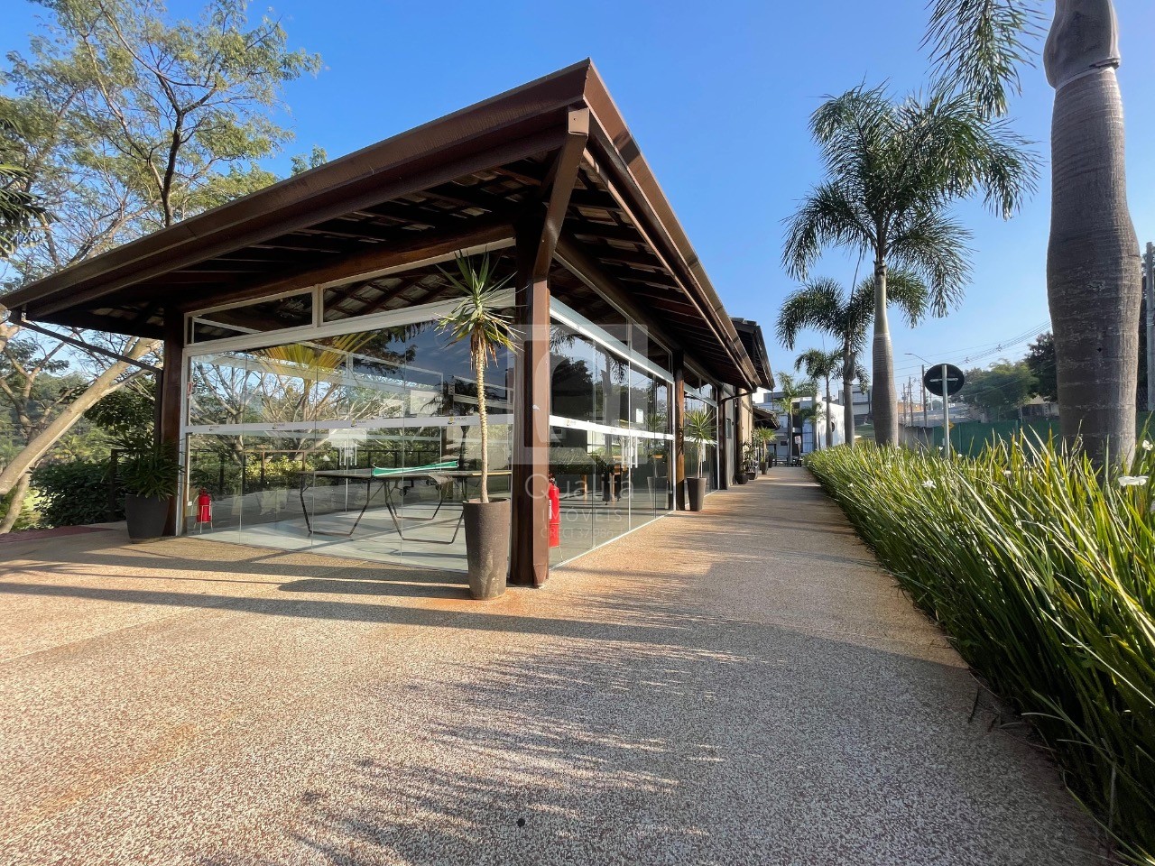 Terreno à venda, 250m² - Foto 1