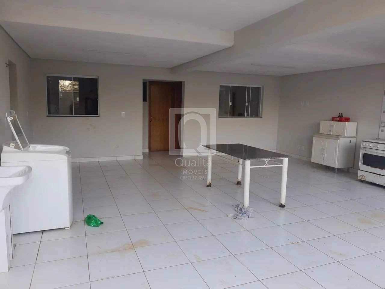 Casa de Condomínio à venda com 5 quartos, 221m² - Foto 6